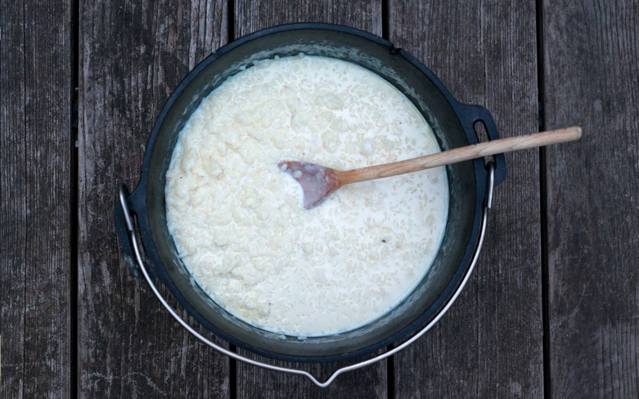 Risengrød opskrift - Mad over bål