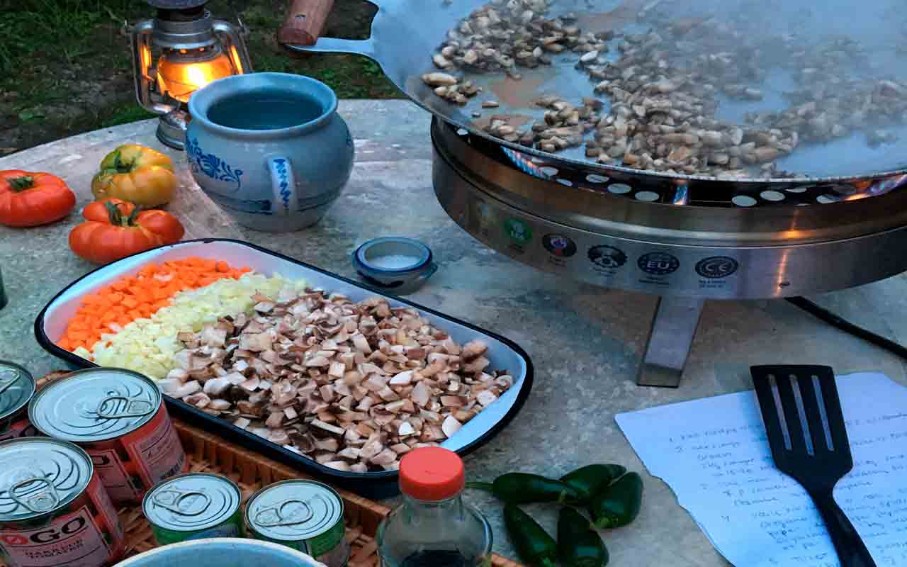 Svampe Ragú Outdoor Cooking